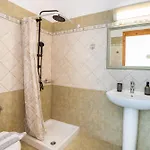 Lefkos 3*